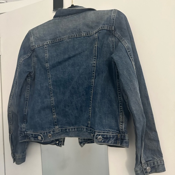 Gap Jean jacket - Picture 2 of 3